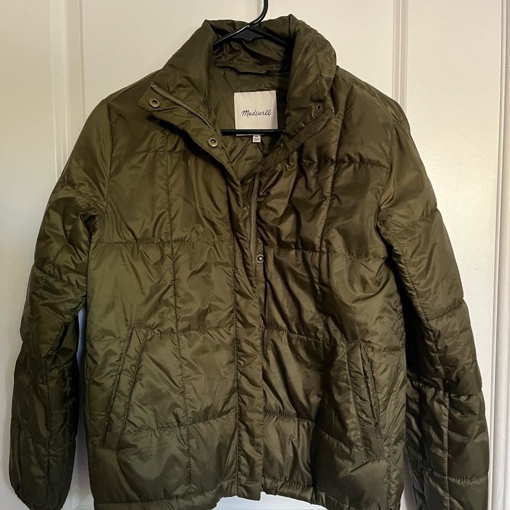 Madewell Puffer Jacket travel Buddy